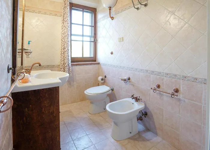 2 Bedroom In *