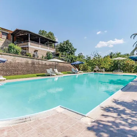 2 Bedroom In Apartment *