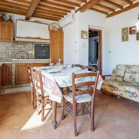 2 Bedroom In Sovana